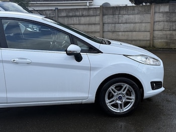 Used Ford Fiesta 2014 for sale - 77617861: Photo