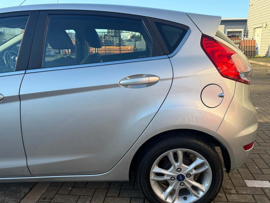 Used Ford Fiesta 2014 for sale - 76751236: Photo 24