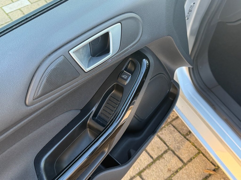 Used Ford Fiesta 2014 for sale - 76751236: Photo 42