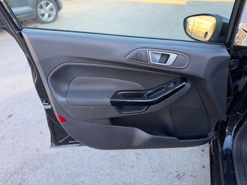 Used Ford Fiesta 2013 for sale - 76642671: Photo 22