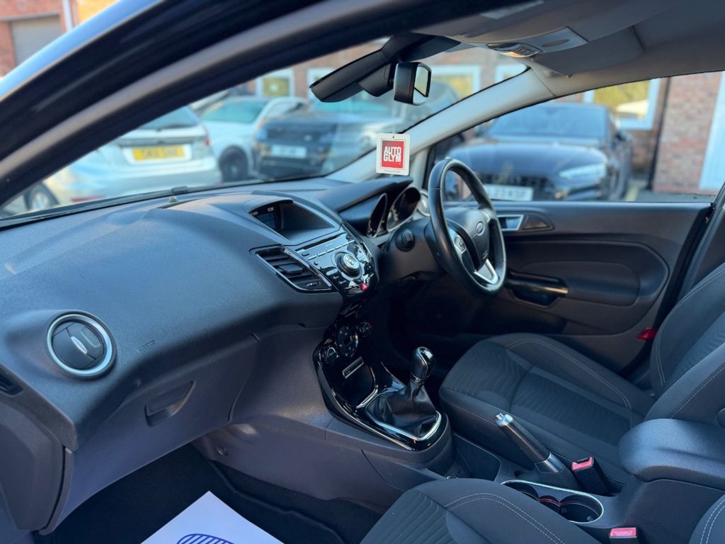 Used Ford Fiesta 2013 for sale - 76642671: Photo 24