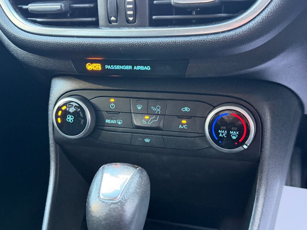 Used Ford Fiesta 2018 for sale - 76914725: Photo 30