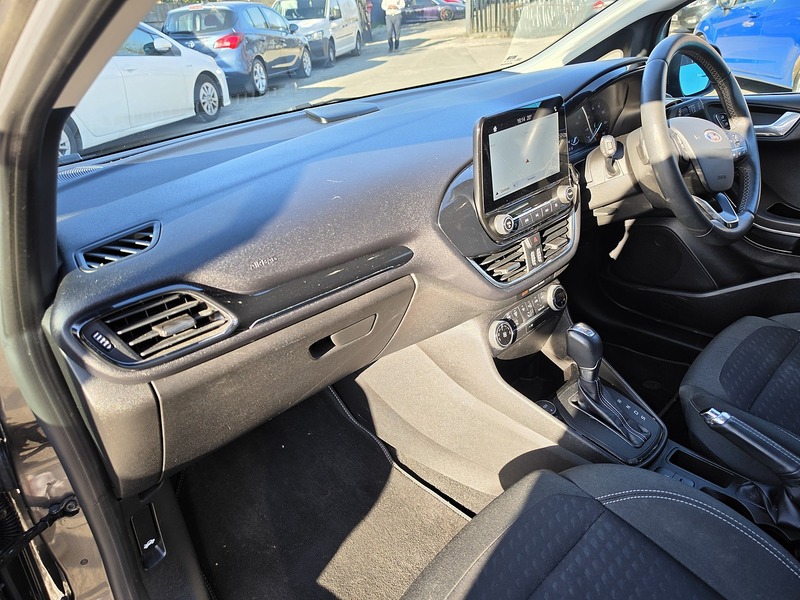 Used Ford Fiesta 2018 for sale - 77937489: Photo 64