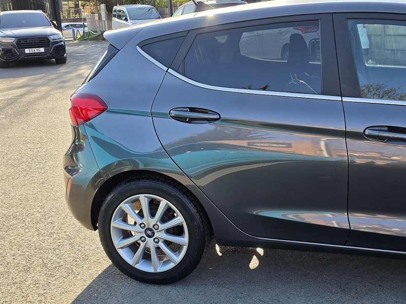 Used Ford Fiesta 2018 for sale - 77937489: Photo 8