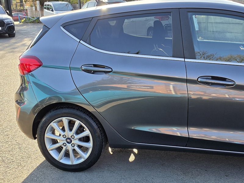 Used Ford Fiesta 2018 for sale - 77937489: Photo 9