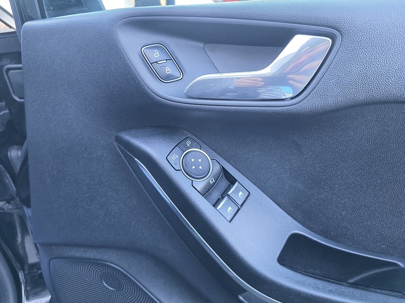 Used Ford Fiesta 2018 for sale - 77159949: Photo 28