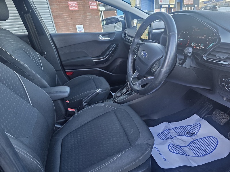 Used Ford Fiesta 2018 for sale - 77159949: Photo 3