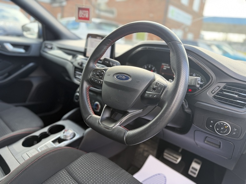 Used Ford Focus 2019 for sale - 77356860: Photo 3