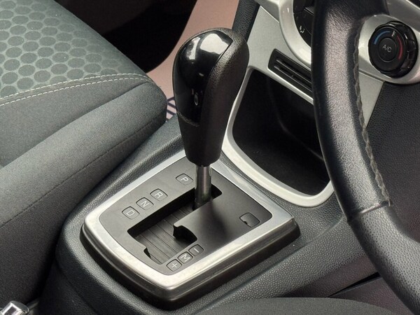 Used Ford Fiesta 2009 for sale - 76313031: Photo 21