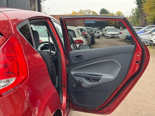 Used Ford Fiesta 2009 for sale - 76313031: Photo 37