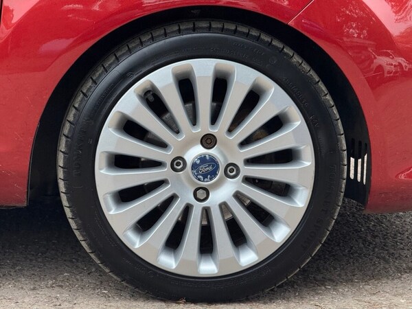 Used Ford Fiesta 2009 for sale - 76313031: Photo 41