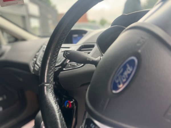 Used Ford Fiesta 2016 for sale - 76256195: Photo 30