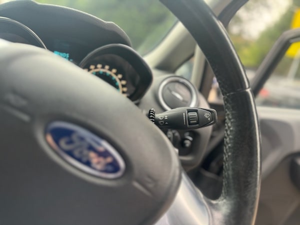 Used Ford Fiesta 2016 for sale - 76256195: Photo 32