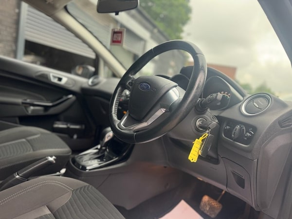 Used Ford Fiesta 2016 for sale - 76256195: Photo 3