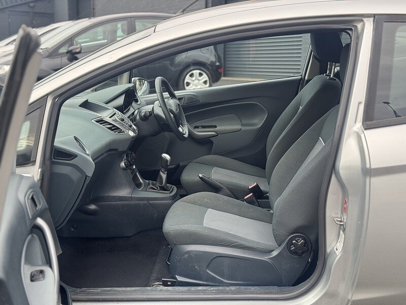 Used Ford Fiesta 2010 for sale - 77720676: Photo 17