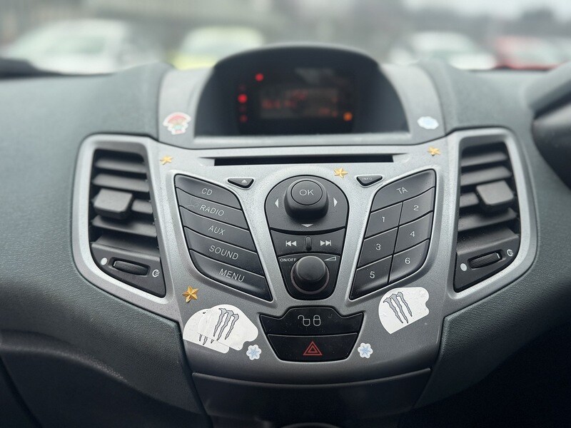 Used Ford Fiesta 2010 for sale - 77720676: Photo 19