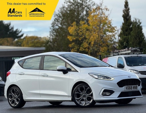 Used Ford Fiesta 2018 for sale - 76333792: Photo 1