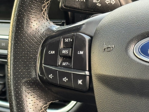 Used Ford Fiesta 2018 for sale - 76333792: Photo 29