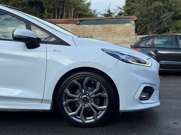 Used Ford Fiesta 2018 for sale - 76333792: Photo 3
