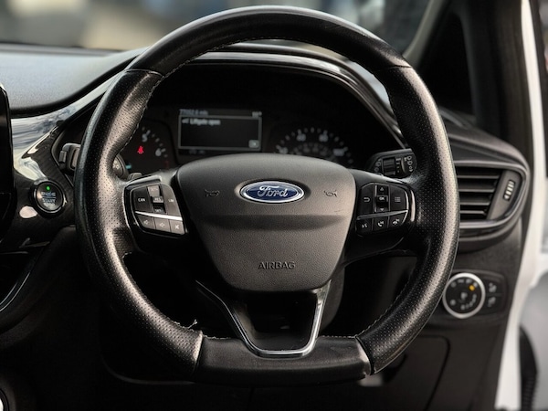 Used Ford Fiesta 2018 for sale - 76333792: Photo 42