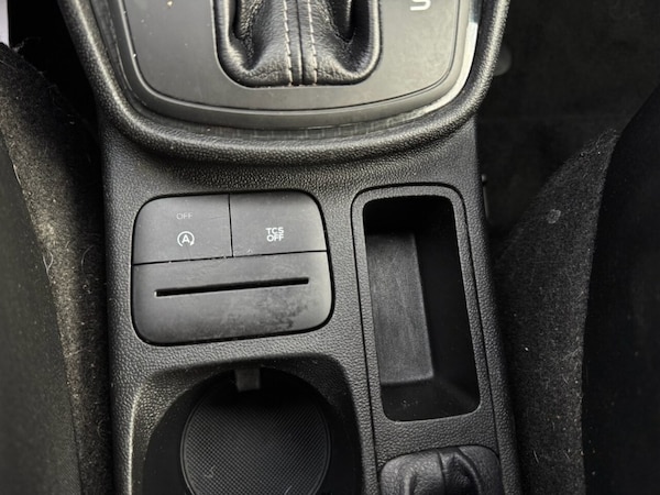 Used Ford Fiesta 2018 for sale - 76333792: Photo 47