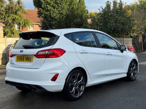 Used Ford Fiesta 2018 for sale - 76333792: Photo 8