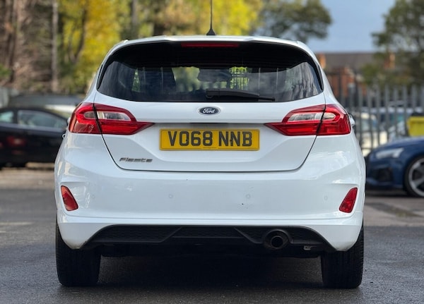 Used Ford Fiesta 2018 for sale - 76333792: Photo 9