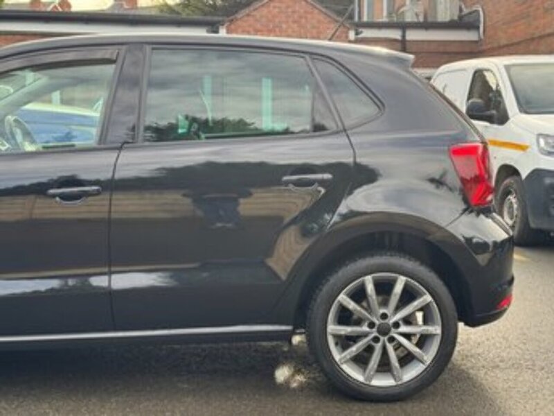 Used Volkswagen Polo 2015 for sale - 77195021: Photo 13