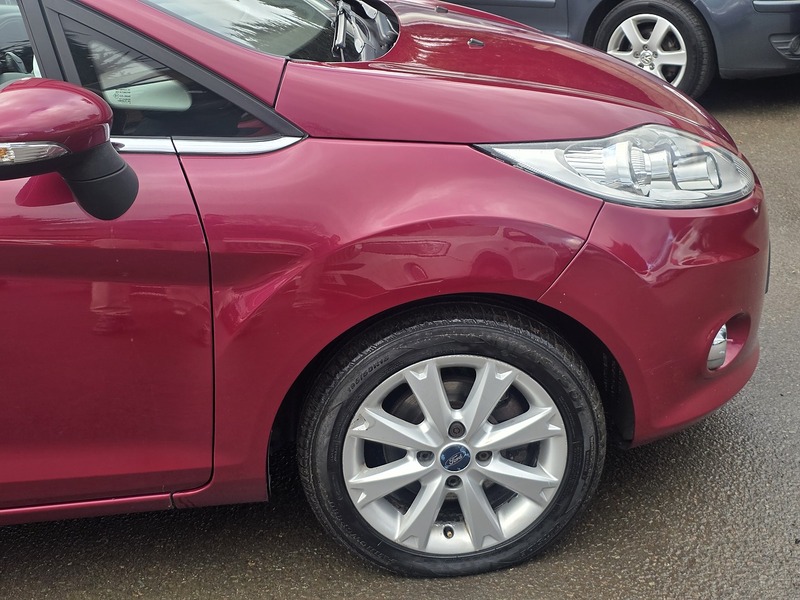 Used Ford Fiesta 2010 for sale - 77149255: Photo 5