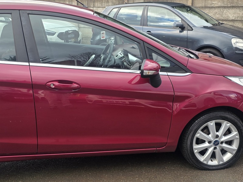 Used Ford Fiesta 2010 for sale - 77149255: Photo 7