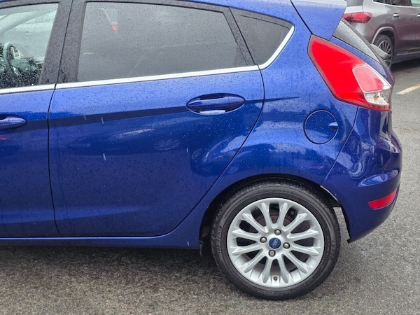 Used Ford Fiesta 2014 for sale - 76261027: Photo 14
