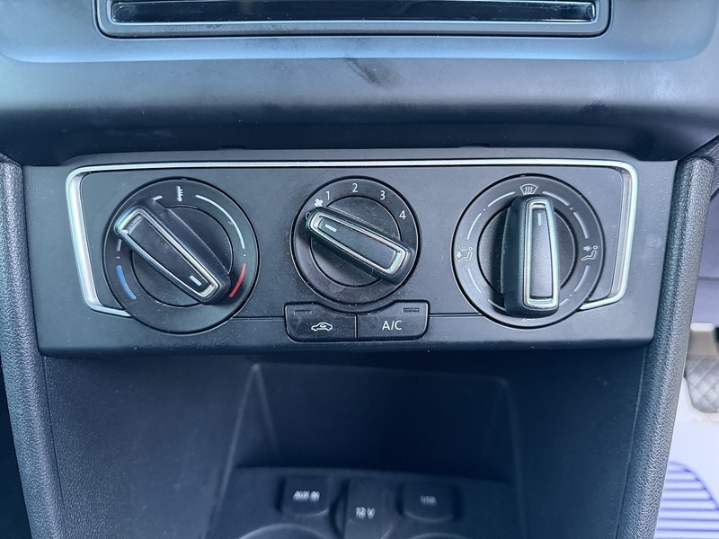 Used Volkswagen Polo 2017 for sale - 77149257: Photo 29