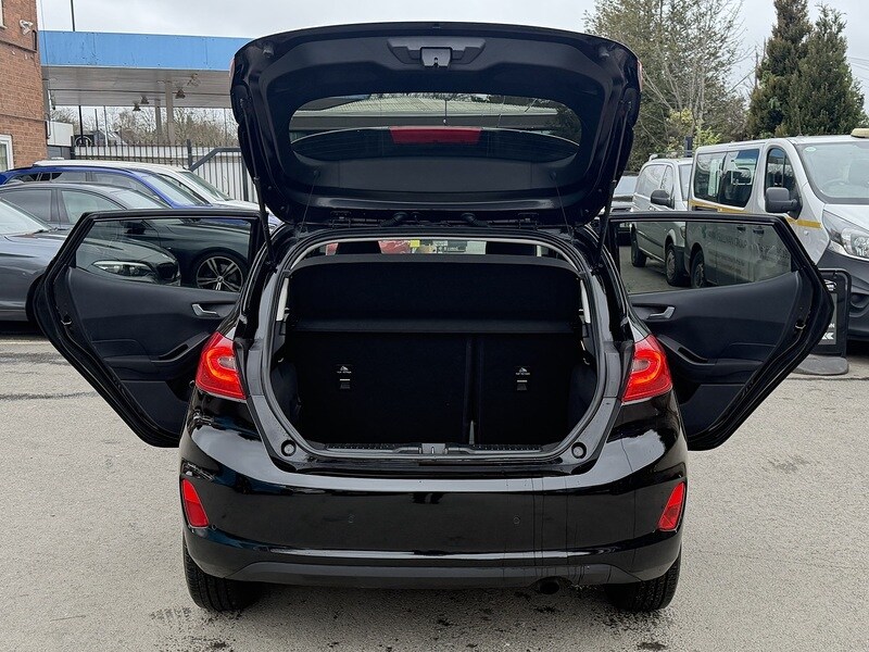 Used Ford Fiesta 2017 for sale - 77643331: Photo 20