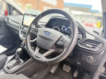 Used Ford Fiesta 2017 for sale - 77643331: Photo