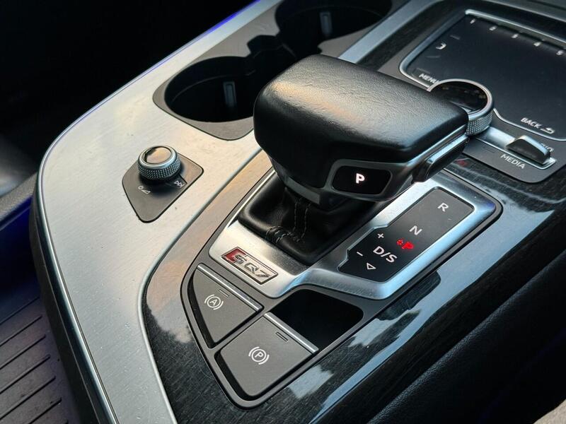 Used Audi Q7 2017 for sale - 77276919: Photo 44