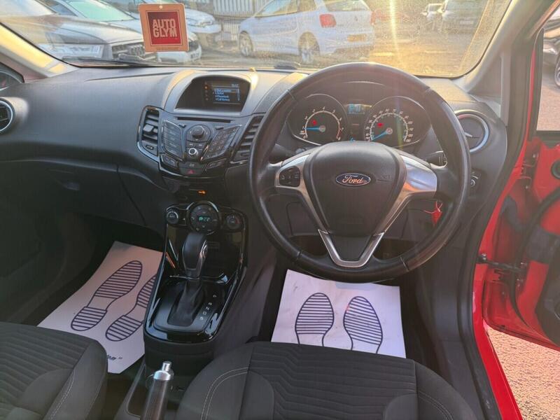 Used Ford Fiesta 2013 for sale - 77149372: Photo 2