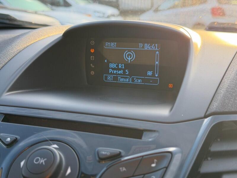 Used Ford Fiesta 2013 for sale - 77149372: Photo 37