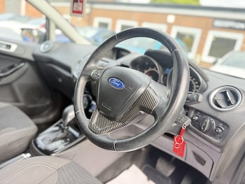 Used Ford Fiesta 2014 for sale - 78321987: Photo