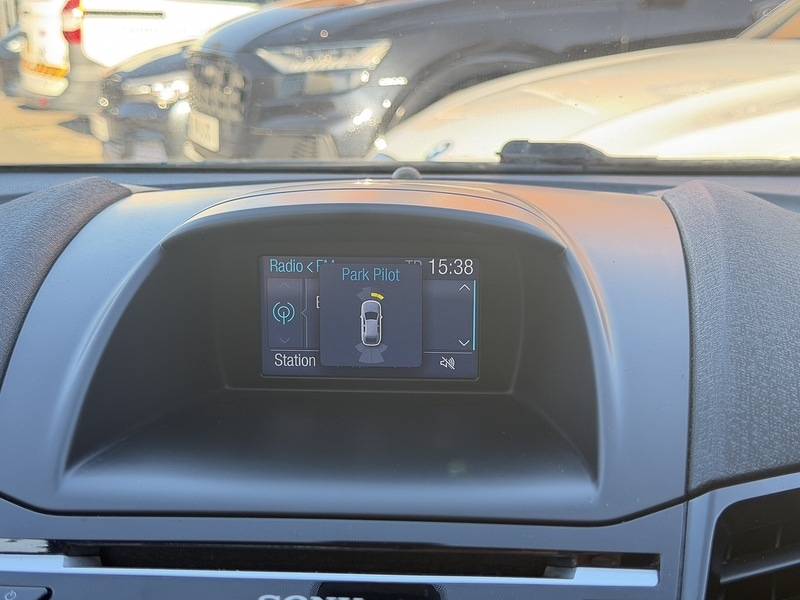 Used Ford Fiesta 2014 for sale - 77937486: Photo 13