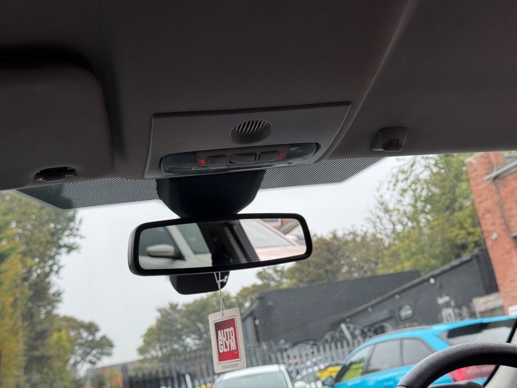 Used Ford Fiesta 2017 for sale - 76520729: Photo 45