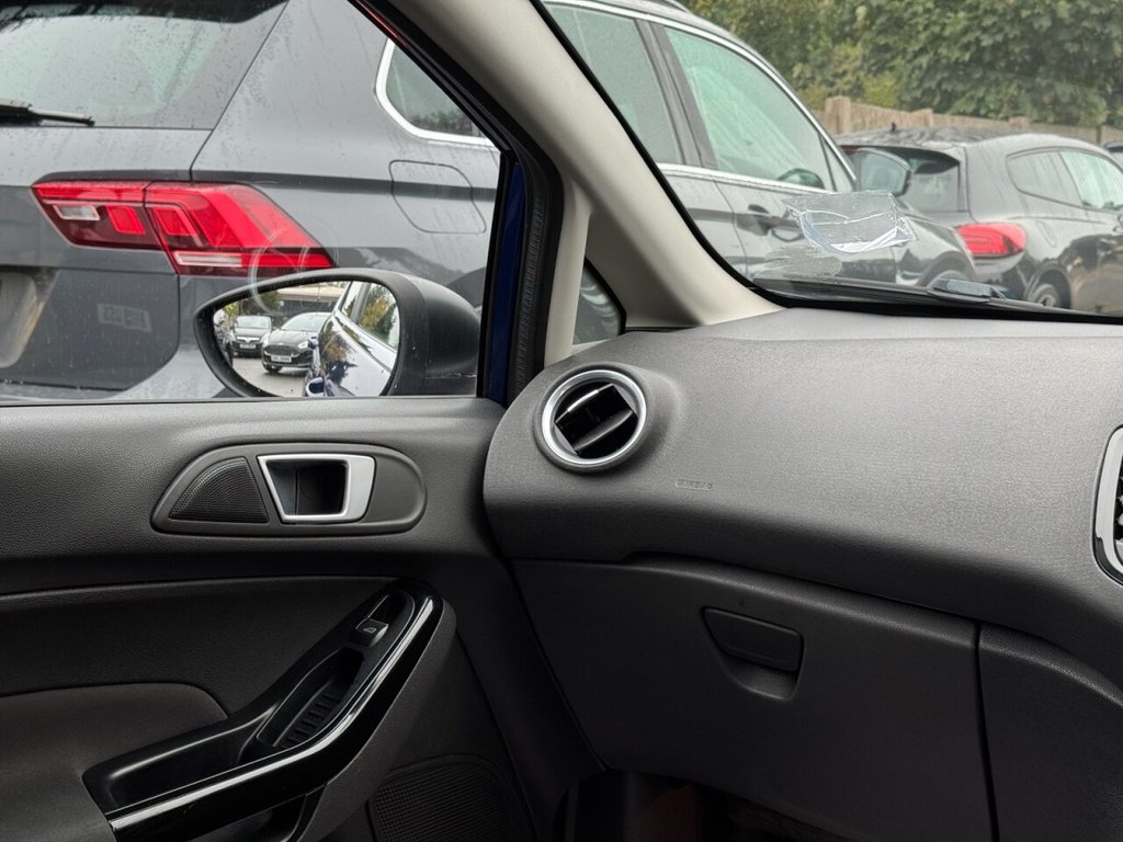 Used Ford Fiesta 2017 for sale - 76520729: Photo 46