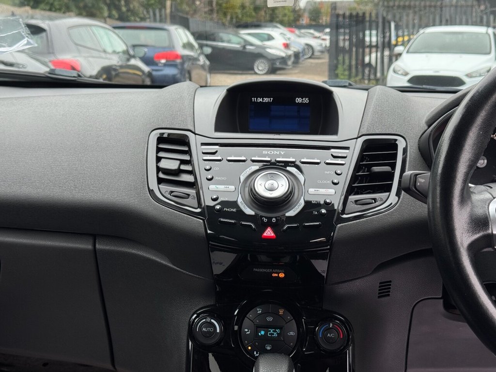 Used Ford Fiesta 2017 for sale - 76520729: Photo 49