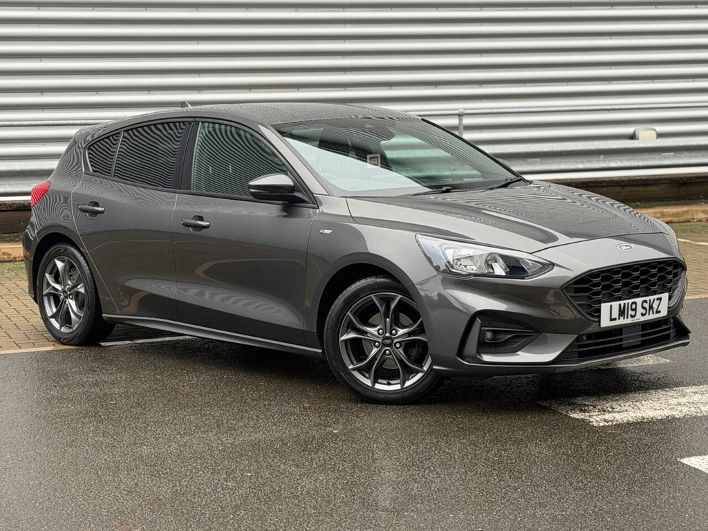 Used Ford Focus 2019 for sale - 76826499: Photo 1