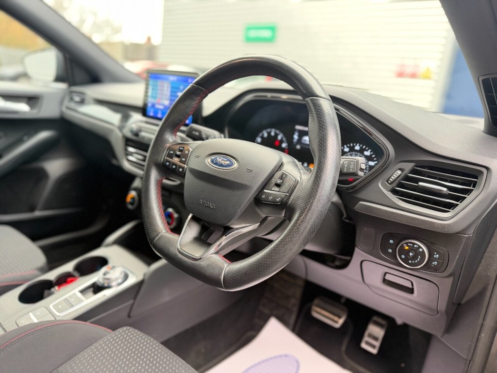 Used Ford Focus 2019 for sale - 76826499: Photo 3