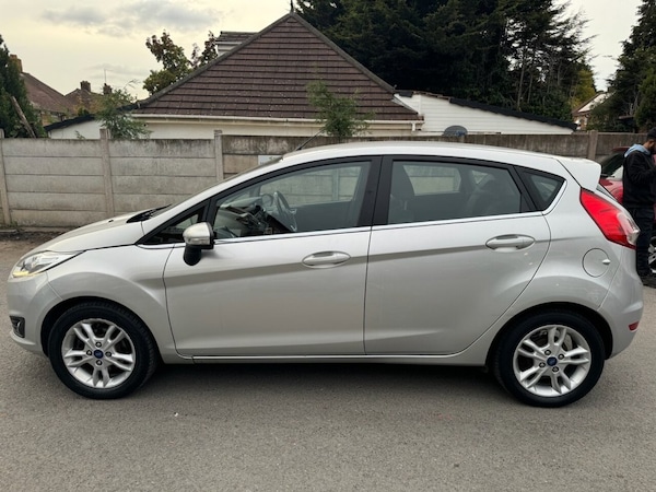 Used Ford Fiesta 2017 for sale - 76256027: Photo 21