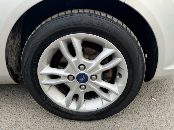 Used Ford Fiesta 2017 for sale - 76256027: Photo 45