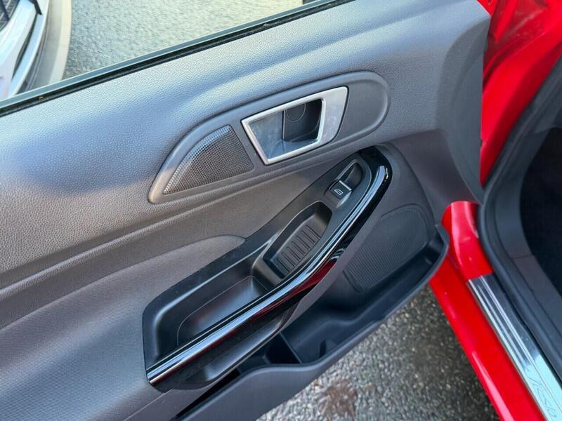 Used Ford Fiesta 2015 for sale - 77149278: Photo 51
