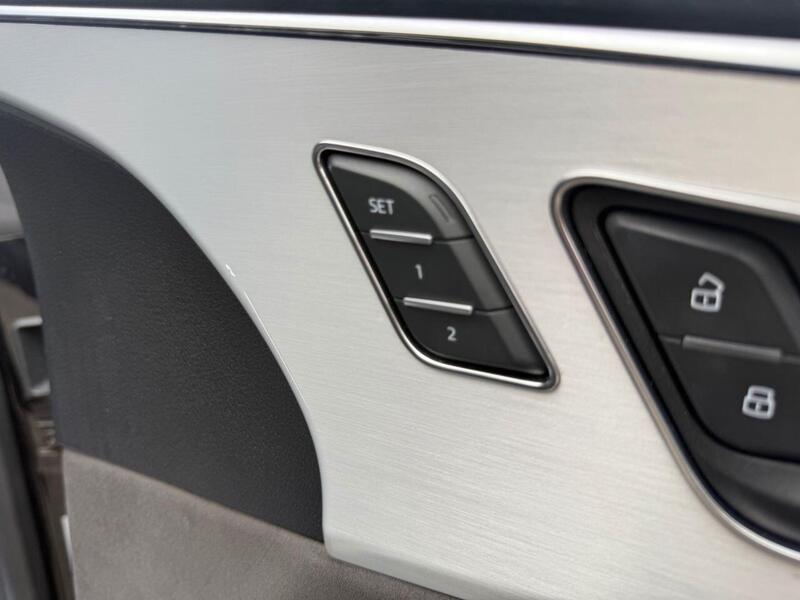 Used Audi Q8 2019 for sale - 77149384: Photo 78