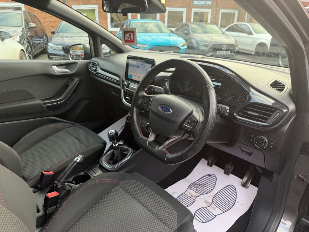 Used Ford Fiesta 2019 for sale - 76923457: Photo 30