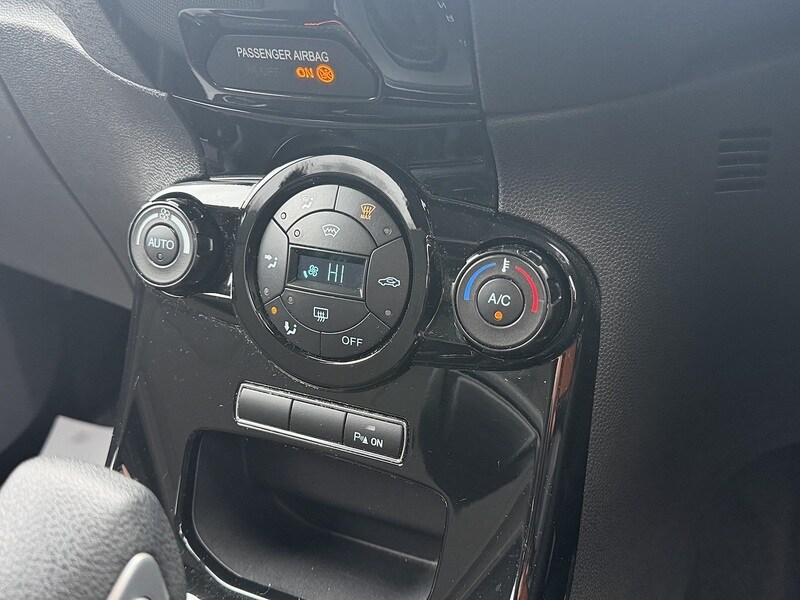 Used Ford Fiesta 2016 for sale - 77515235: Photo 44
